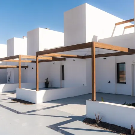 Сasa de vacaciones El Palmeral - House With Pool In Corralejo