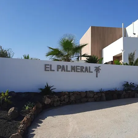 El Palmeral - With Terrace And Pool In *