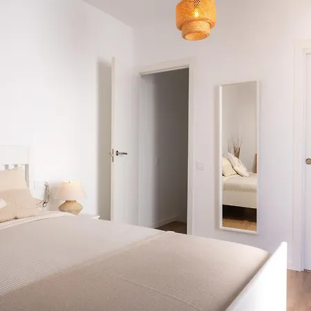 度假居 El Palmeral - With Terrace And Pool In *